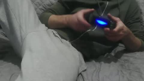 m4dh4tter24 online show from December 2024 03:03:02 PM