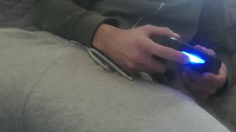 m4dh4tter24 online show from December 2024 10:37:02 AM