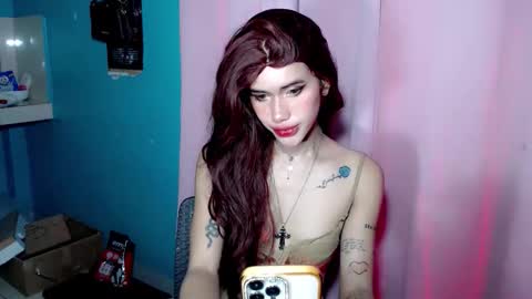 MARIA online show from April 2026 09:39:01 PM