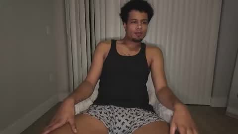 Snapshot of m_d_fl chatting on February 2026 02:27:02 AM MD online show from February 2026 02:27:02 AM