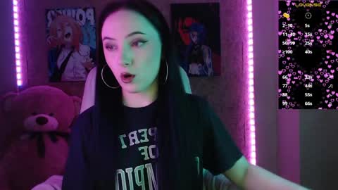 Snapshot of m_e_l_i_s_s_a_ chatting on April 2026 07:22:02 PM Melissa online show from April 2026 07:22:02 PM