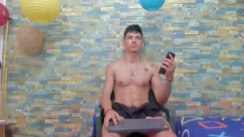 itgram pezlo josue online show from January 2025 03:53:02 PM