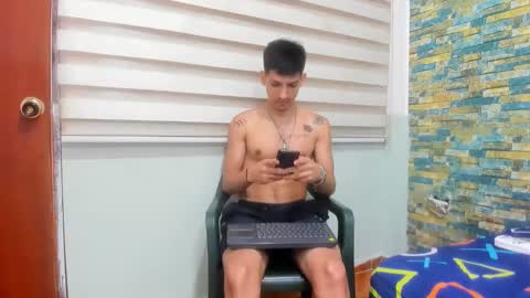 itgram pezlo josue online show from February 2025 02:59:01 PM