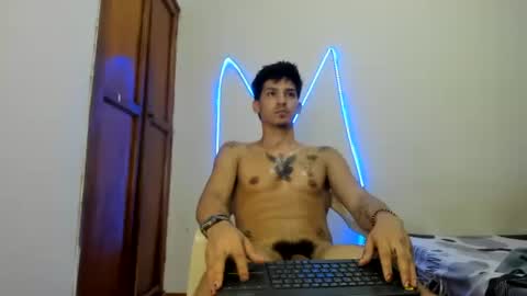 itgram pezlo josue online show from December 2025 07:53:02 PM
