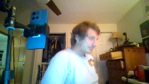 Snapshot of macdaddy9mm chatting on June 2026 06:43:02 AM macdaddy9mm online show from June 2026 06:43:02 AM