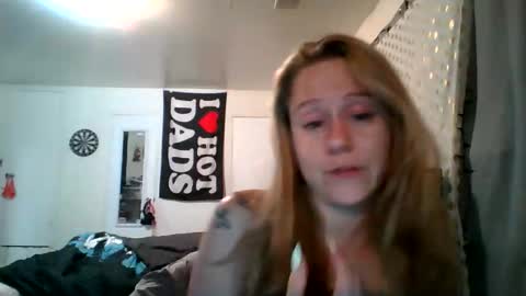 Snapshot of maceyloves chatting on May 2026 12:06:01 AM maceyloves online show from May 2026 12:06:01 AM