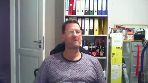 Snapshot of macfly67 chatting on February 2026 06:46:01 PM macfly67 online show from February 2026 06:46:01 PM