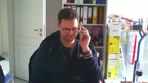 Snapshot of macfly67 chatting on February 2026 12:58:02 PM macfly67 online show from February 2026 12:58:02 PM