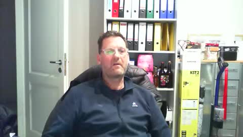 Snapshot of macfly67 chatting on March 2026 10:38:02 PM macfly67 online show from March 2026 10:38:02 PM