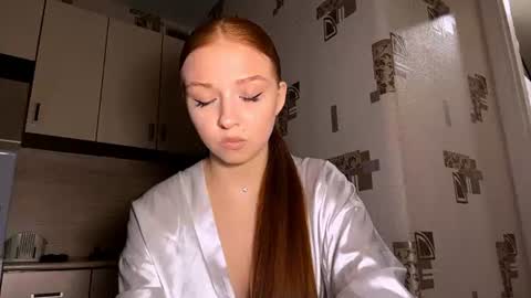 Nicole online show from June 2026 10:40:02 PM