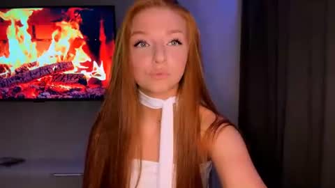 Nicole online show from July 2026 10:36:02 PM