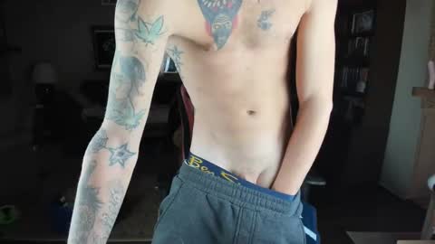 Snapshot of machinecumkelly69 chatting on January 2025 03:29:01 AM machinecumkelly69 online show from January 2025 03:29:01 AM