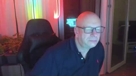 Snapshot of machinegun3dx chatting on December 2025 12:40:01 AM Andy online show from December 2025 12:40:01 AM