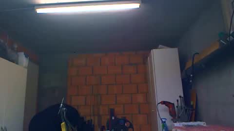 Snapshot of machinegun3dx chatting on February 2026 11:53:02 PM Andy online show from February 2026 11:53:02 PM