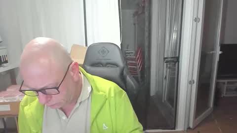 Snapshot of machinegun3dx chatting on February 2026 09:22:01 PM Andy online show from February 2026 09:22:01 PM