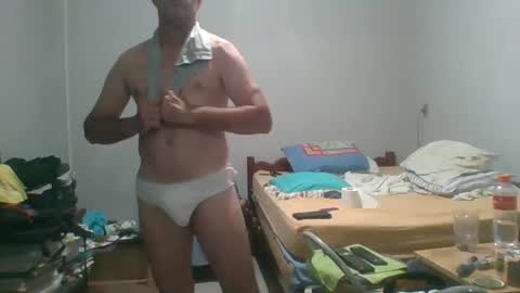 MACHOLIVRE online show from January 2025 11:40:01 PM