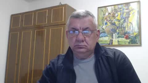 Snapshot of machomale3 chatting on February 2025 09:37:02 PM Macho online show from February 2025 09:37:02 PM