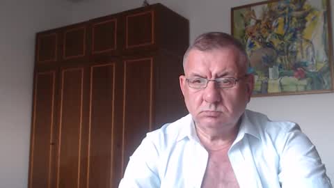 Snapshot of machomale3 chatting on September 2025 04:07:02 PM Macho online show from September 2025 04:07:02 PM