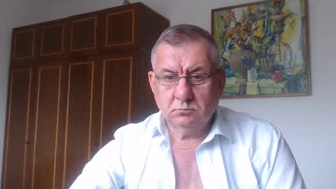 Snapshot of machomale3 chatting on September 2025 01:12:01 PM Macho online show from September 2025 01:12:01 PM