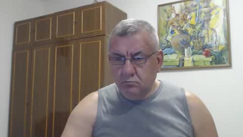 Snapshot of machomale3 chatting on October 2025 07:49:02 PM Macho online show from October 2025 07:49:02 PM