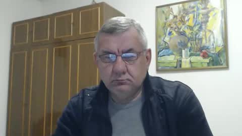 Snapshot of machomale3 chatting on December 2025 05:20:02 PM Macho online show from December 2025 05:20:02 PM