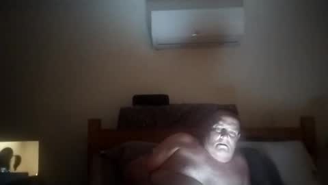 mack9875 online show from October 2025 05:10:02 AM