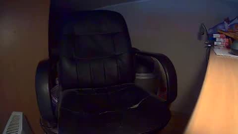 Snapshot of mackenss20 chatting on January 2025 10:50:02 AM Makan online show from January 2025 10:50:02 AM