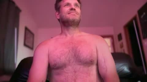 Snapshot of mackincaliallday chatting on July 2026 10:56:01 PM MackinCaliAllDay online show from July 2026 10:56:01 PM