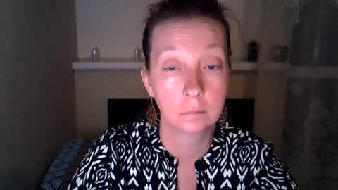 Madaamtang online show from April 2026 06:44:02 PM