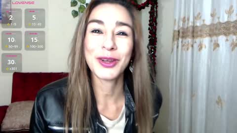 Dalila online show from December 2024 12:27:01 PM