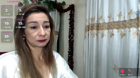 Dalila online show from December 2024 12:33:01 PM