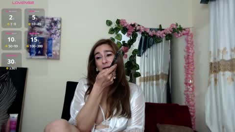 Dalila online show from January 2025 03:51:01 PM
