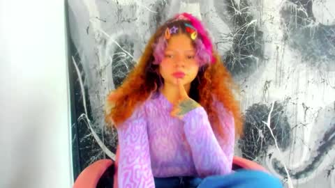 Snapshot of madam_sativa chatting on October 2025 05:21:02 PM di online show from October 2025 05:21:02 PM