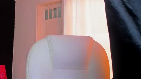  madame lilith  online show from February 2025 05:29:01 PM