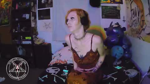 Madame Lucifer online show from November 2025 02:09:01 PM