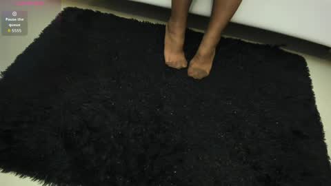 Snapshot of madameheels_ chatting on May 2026 12:10:01 PM Madame Carla online show from May 2026 12:10:01 PM