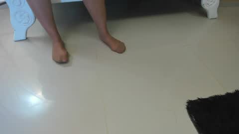 Snapshot of madameheels_ chatting on June 2026 12:40:01 PM Madame Carla online show from June 2026 12:40:01 PM
