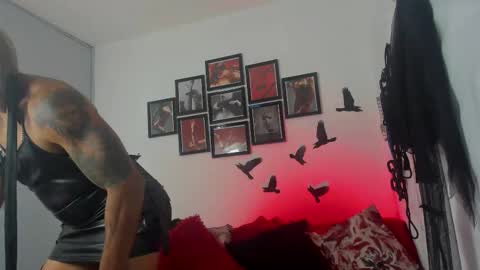 Snapshot of madamelilith_cg chatting on November 2025 02:54:01 AM Madame lilith online show from November 2025 02:54:01 AM