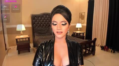 Snapshot of madammistressdominatrixxx chatting on December 2024 05:27:01 AM Alison Kloss online show from December 2024 05:27:01 AM