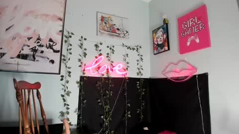 Maddi Avalon online show from January 2025 11:31:02 AM