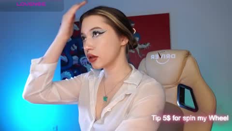 Maddi online show from March 2025 10:02:02 PM