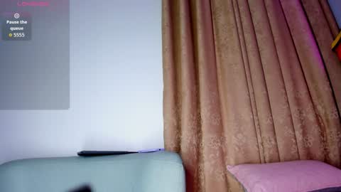 Snapshot of maddie_01 chatting on July 2026 11:49:02 AM Maddie online show from July 2026 11:49:02 AM