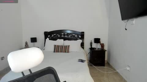 Maddie  online show from January 2026 12:54:02 PM