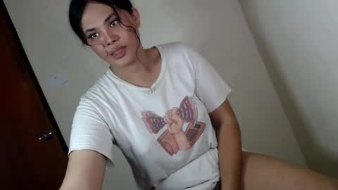 Im ZY DONT FORGET TO FOLLOW ME - online show from February 2026 06:22:01 AM