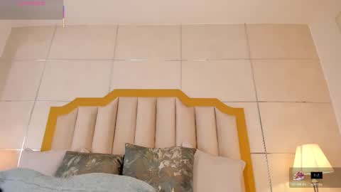 Snapshot of maddieparker chatting on October 2025 07:48:01 PM online show from October 2025 07:48:01 PM