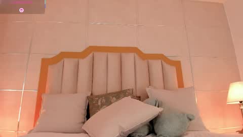    online show from April 2026 09:39:33 PM