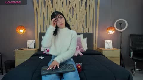 Snapshot of maddison_foxxx chatting on February 2026 12:25:01 PM Madisson online show from February 2026 12:25:01 PM