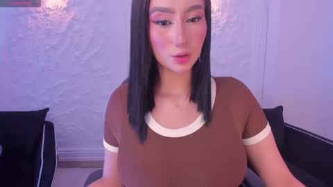 Maddison online show from December 2025 04:42:02 AM