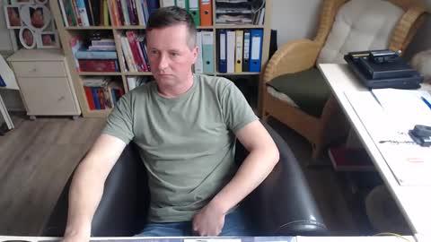 Mad4You online show from December 2025 10:44:02 AM