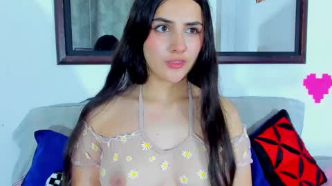 Snapshot of maddy8_ chatting on February 2025 11:10:02 PM maddy8_ online show from February 2025 11:10:02 PM